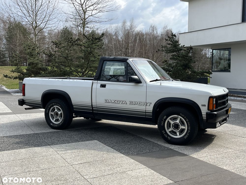Dodge Dakota - 4