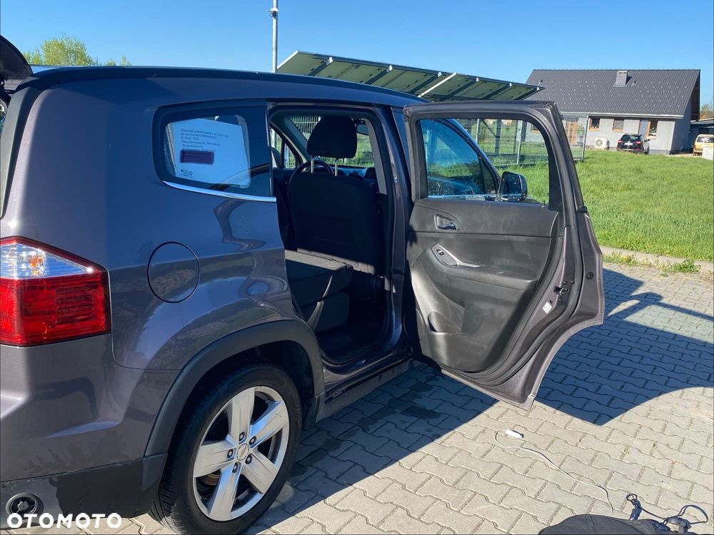 Chevrolet Orlando - 24