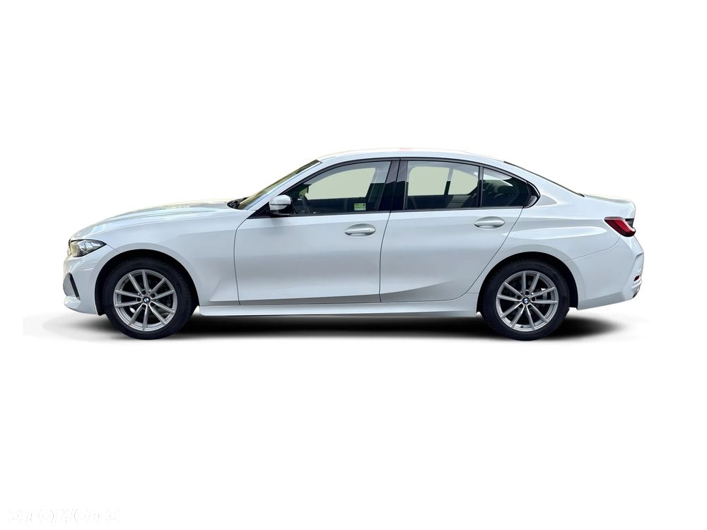 BMW 3 Series 2024 photo 3
