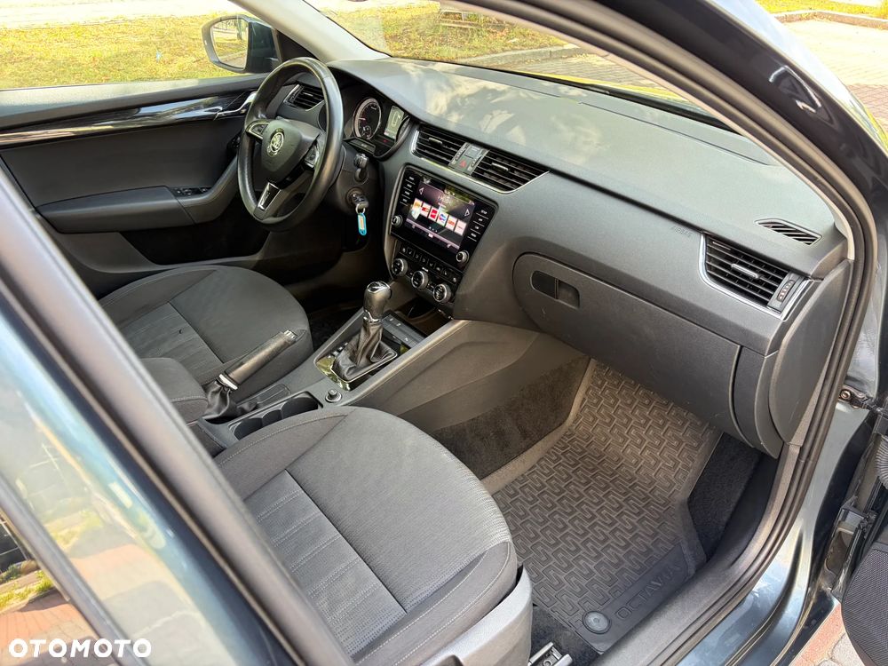 Skoda Octavia 2.0 TDI Edition DSG EU6 - 14
