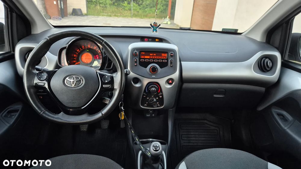 Toyota Aygo 1.0 VVT-i Sprint EU6 - 9