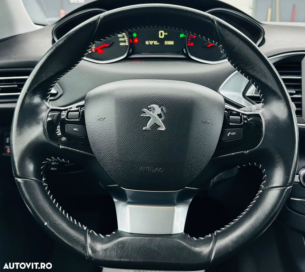 Peugeot 308 e-HDi 115 Stop & Start Active - 29