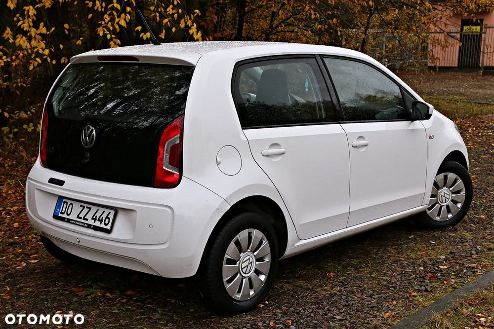 Volkswagen up! 1.0 high - 22