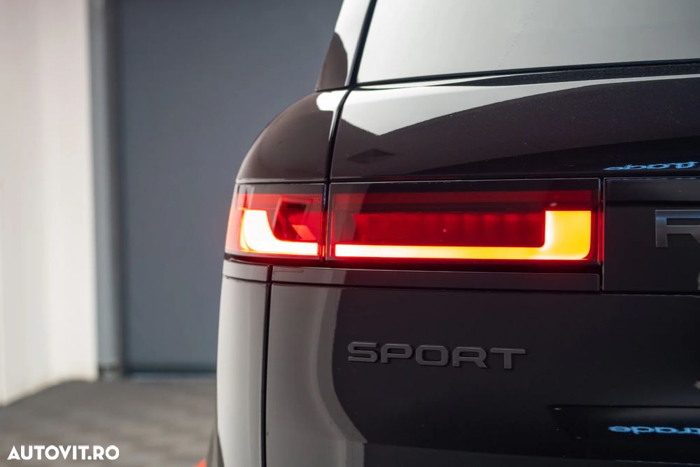 Land Rover Range Rover Sport 3.0 I6 P400 MHEV Dynamic HSE - 13