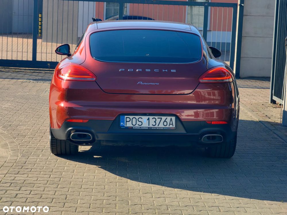 Porsche Panamera - 3