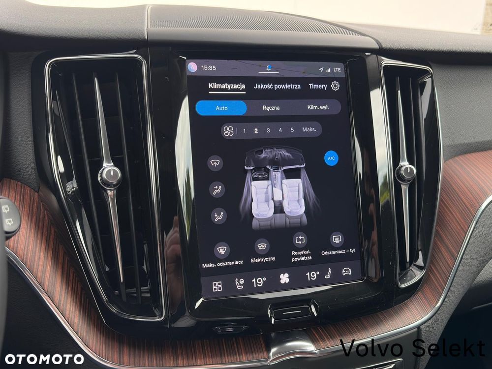 Volvo XC 60 - 29