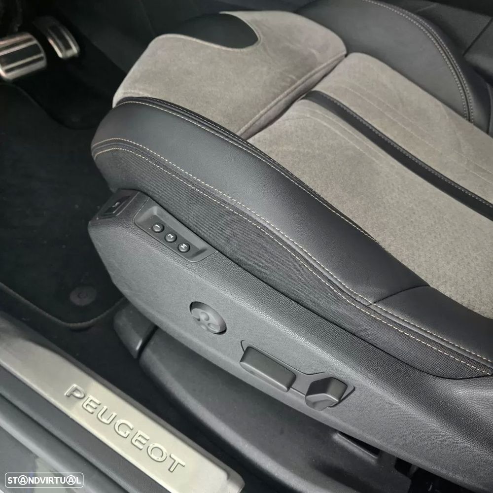 Peugeot 3008 1.6 Hybrid GT e-EAT8 - 14