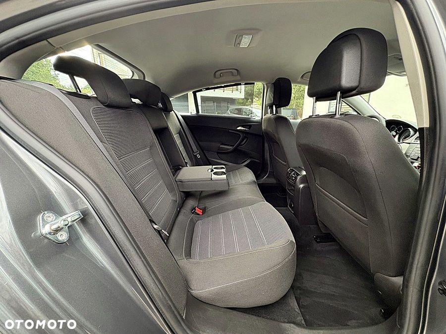 Opel Insignia 1.8 Design Edition - 20