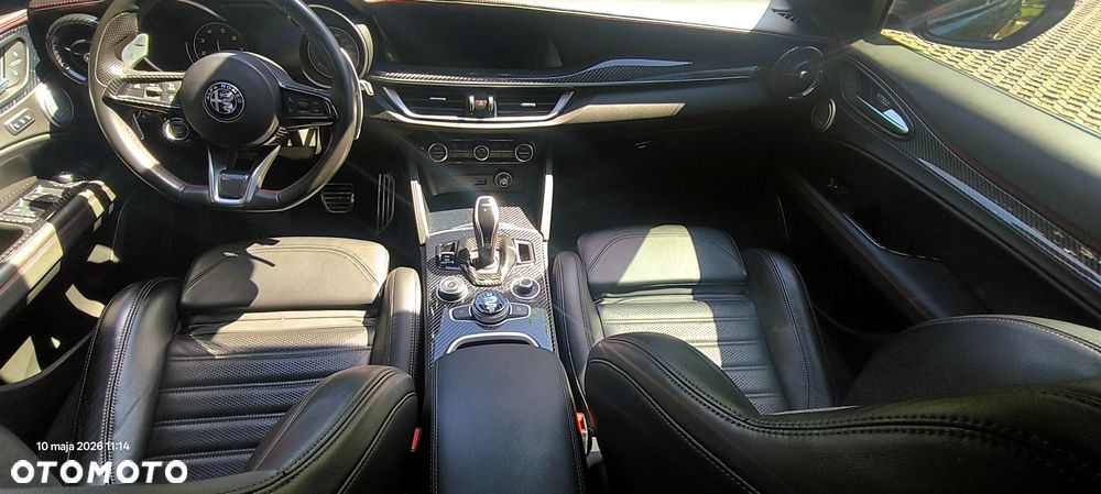 Alfa Romeo Stelvio 2.0 Turbo 16V AT8-Q4 Estrema - 26