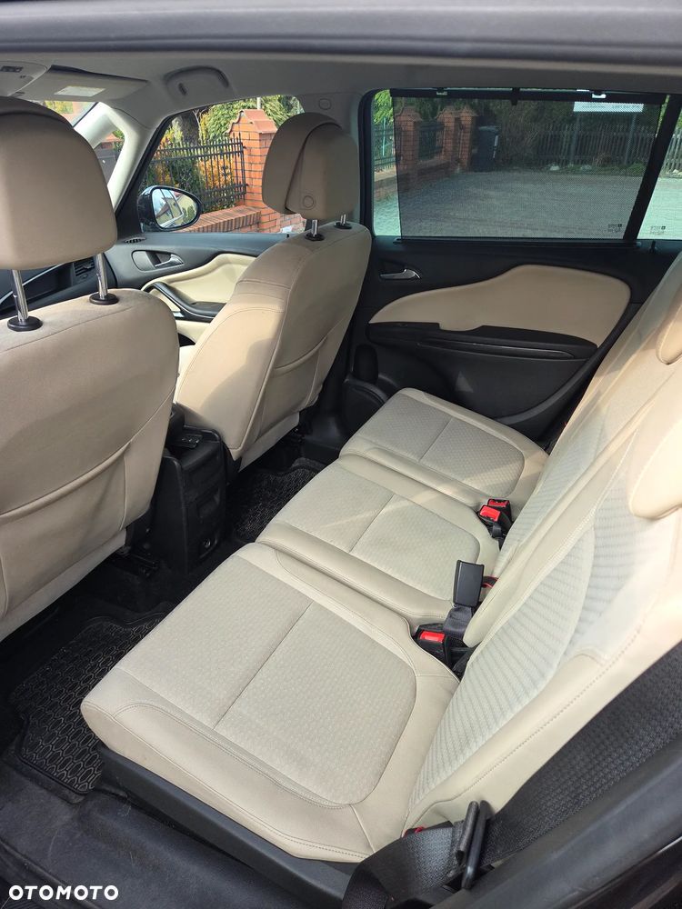 Opel Zafira 1.6 T SIDI Cosmo S&S EU6 - 18
