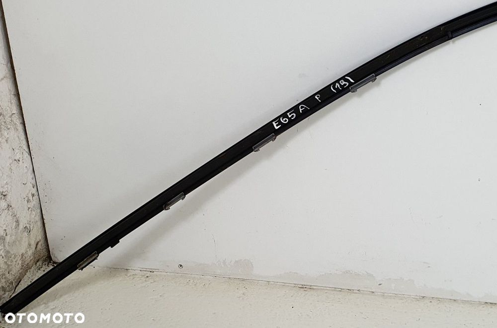 LISTWA KAROSERYJNA PRAWA BLACK SAPPHIRE BMW 7 E65 - 6