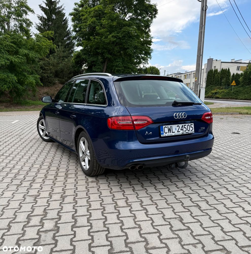 Audi A4 Avant - 4