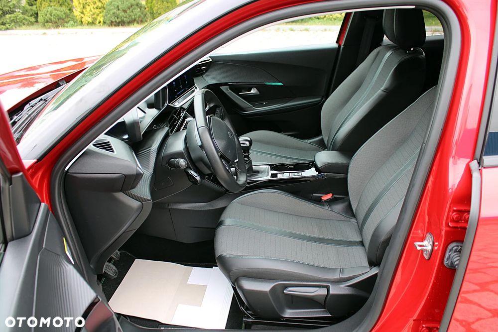 Peugeot 2008 - 16