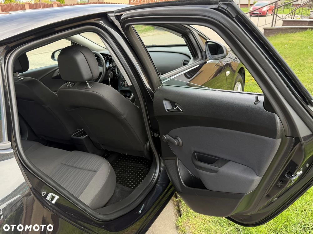 Opel Astra - 11