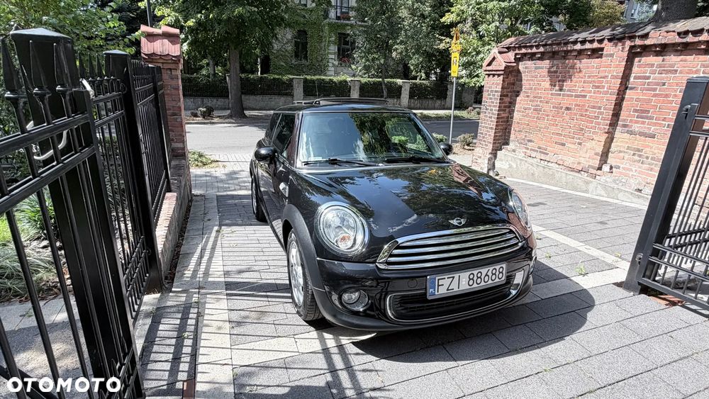 MINI ONE - 1