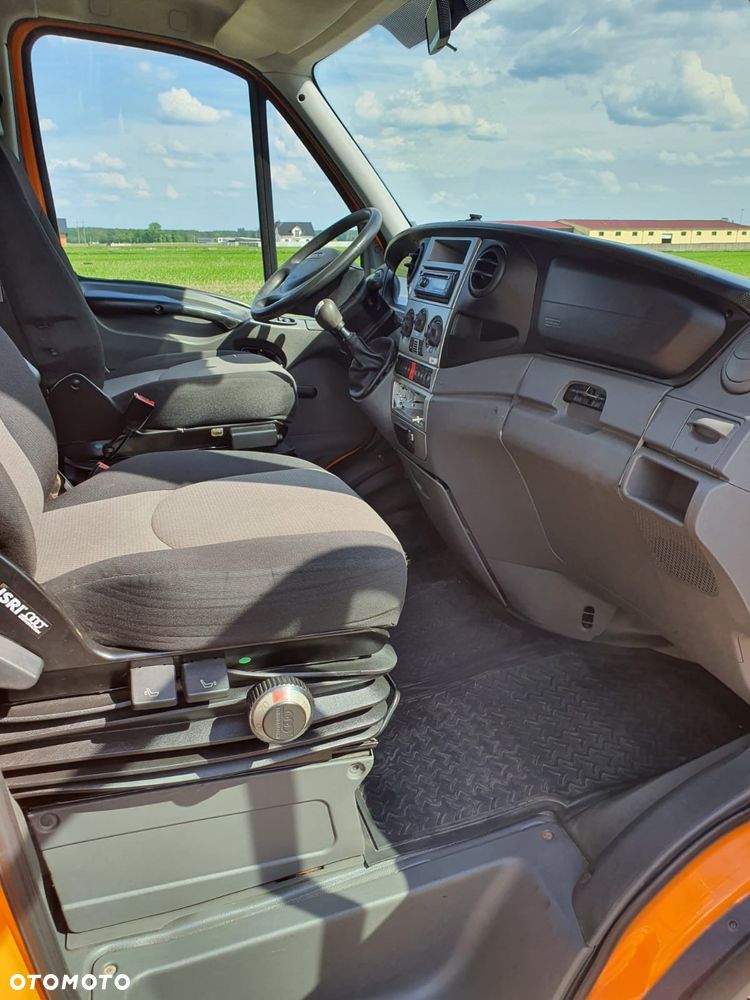 Iveco Daily 35 S 14 silnik po remoncie - 9