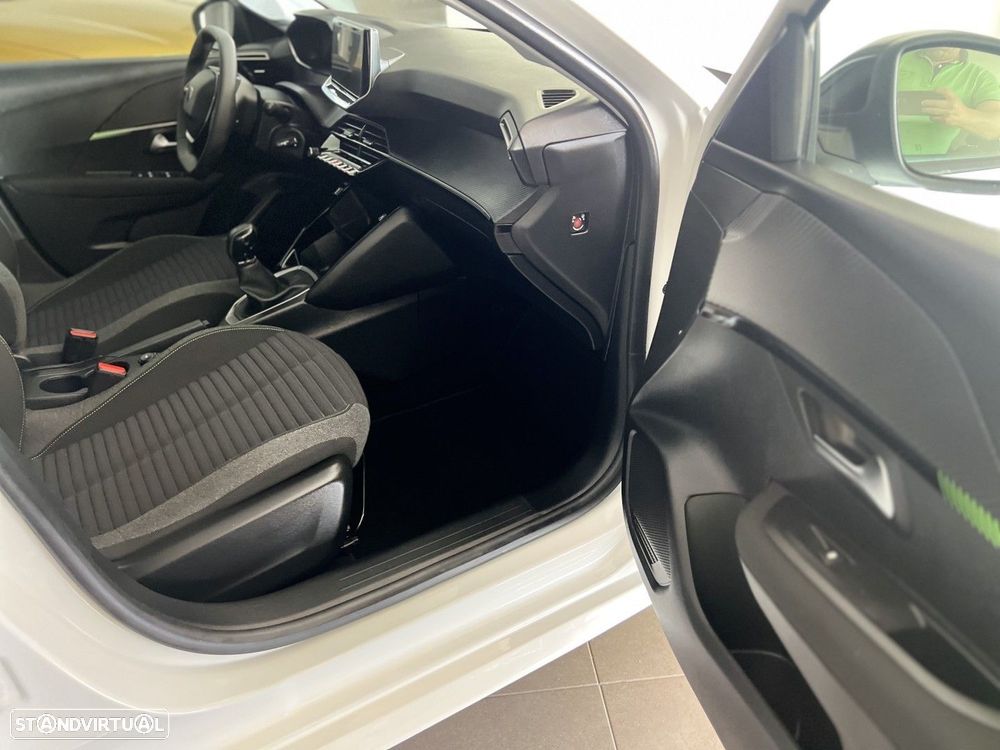 Peugeot 208 PureTech 75 Active Pack - 13