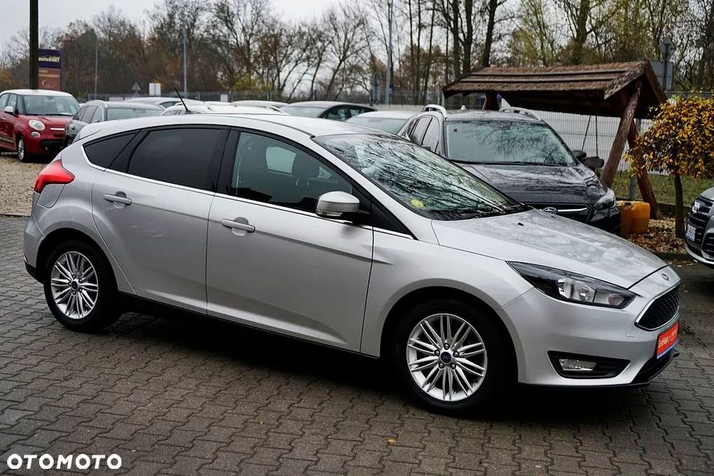 Ford Focus 1.5 TDCi SYNC Edition - 14