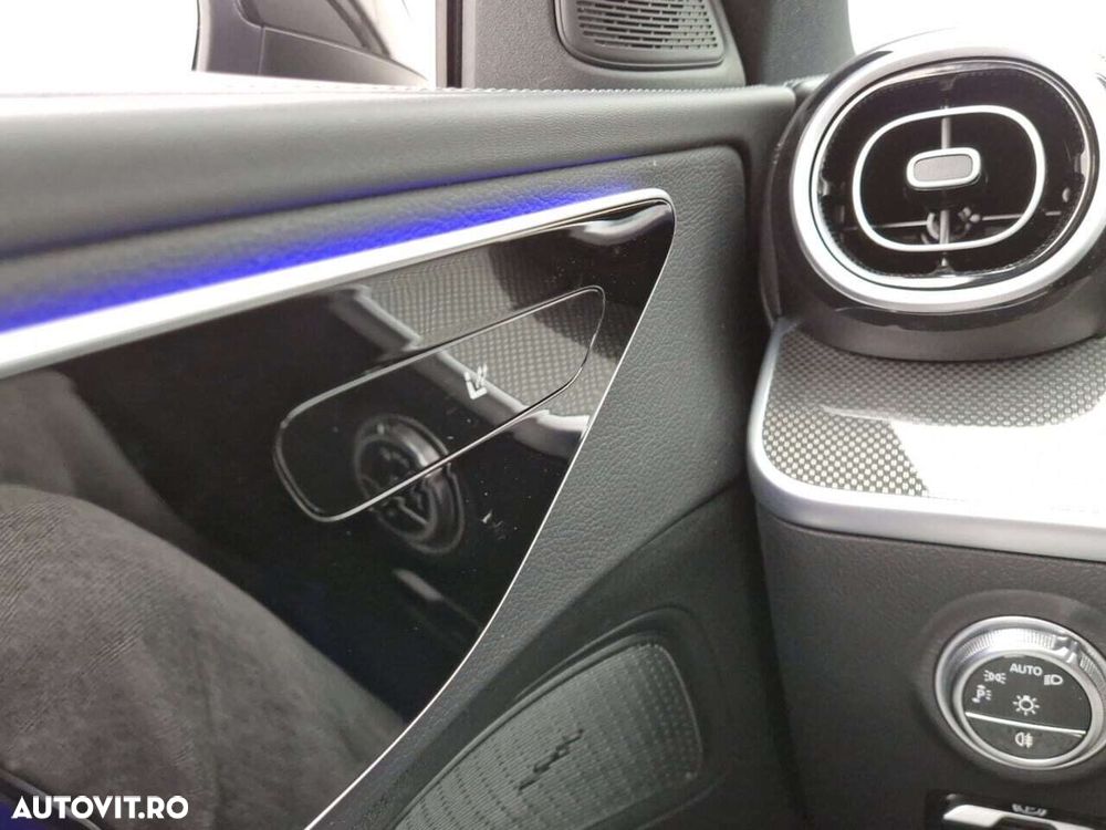Mercedes-Benz C 300 e 9G-TRONIC AMG Line - 9