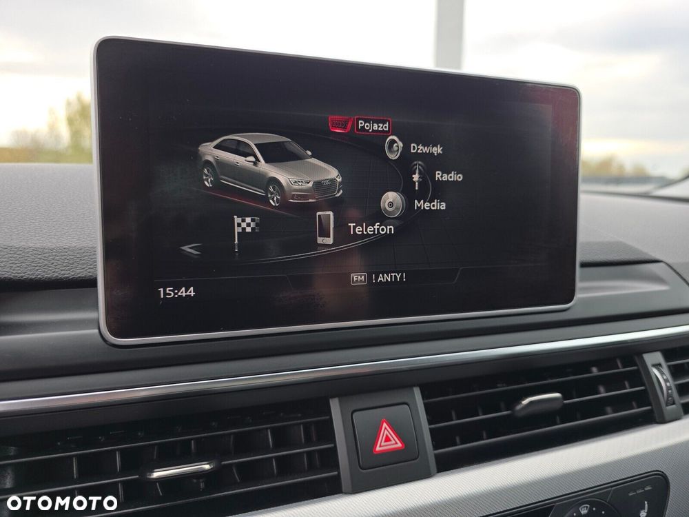 Audi A4 Limousine - 23