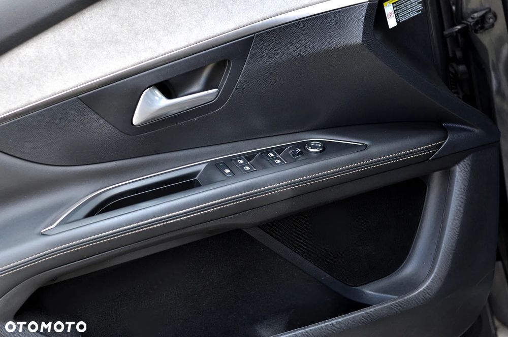 Peugeot 3008 1.6 PureTech Hybrid PHEV Active Pack S&S EAT8 - 14