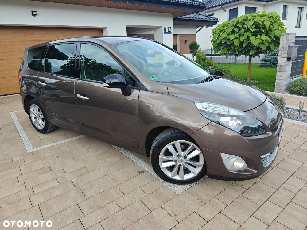 Renault Grand Scenic - 8