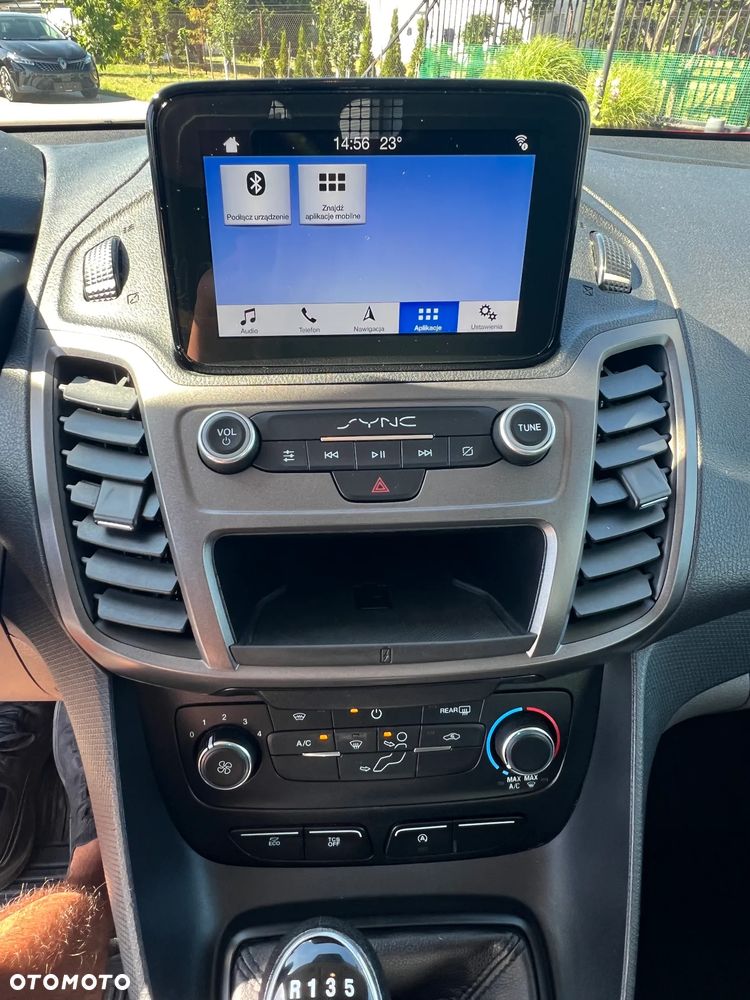 Ford Transit Connect - 28