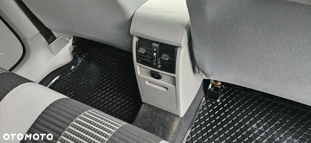 Volkswagen Caddy - 16