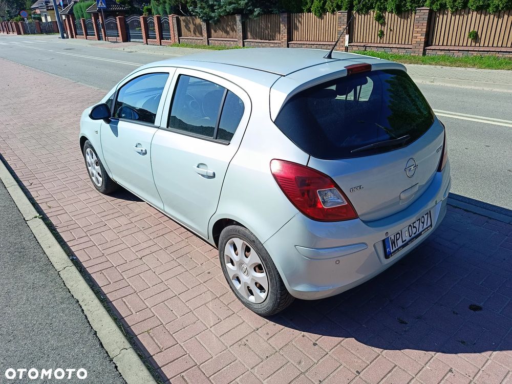 Opel Corsa - 9