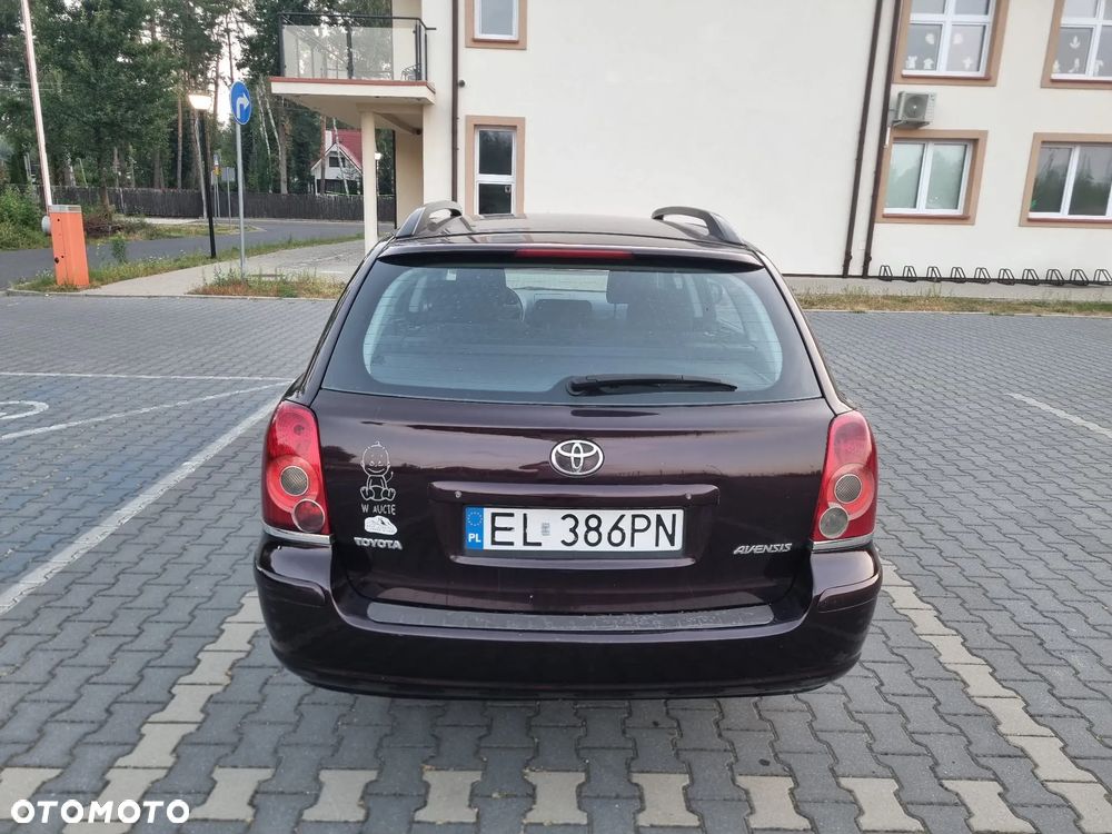 Toyota Avensis 1.6 VVT-i Terra - 6