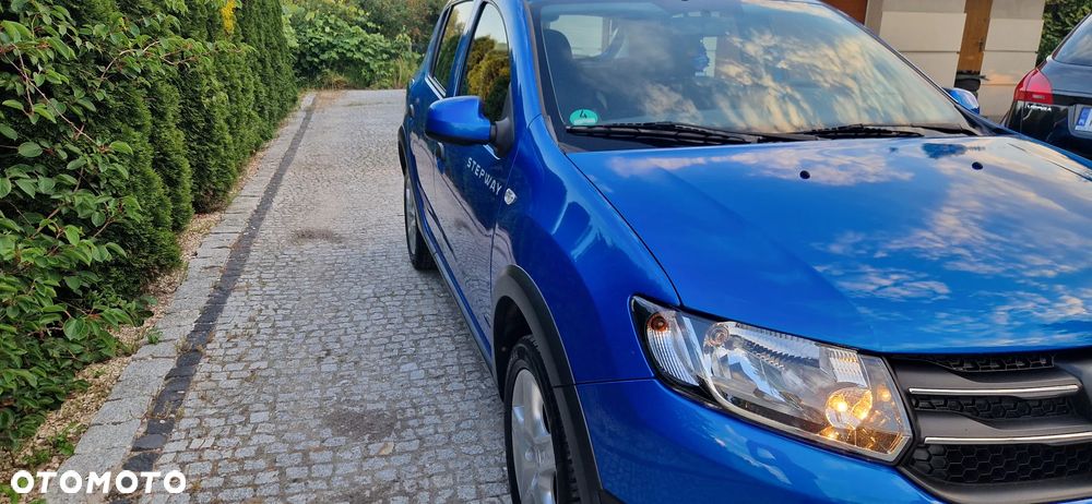 Dacia Sandero TCe 90 Laureate - 36