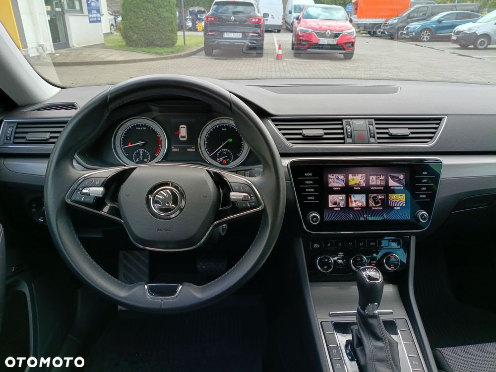 Skoda Superb 2.0 TSI Style DSG - 14