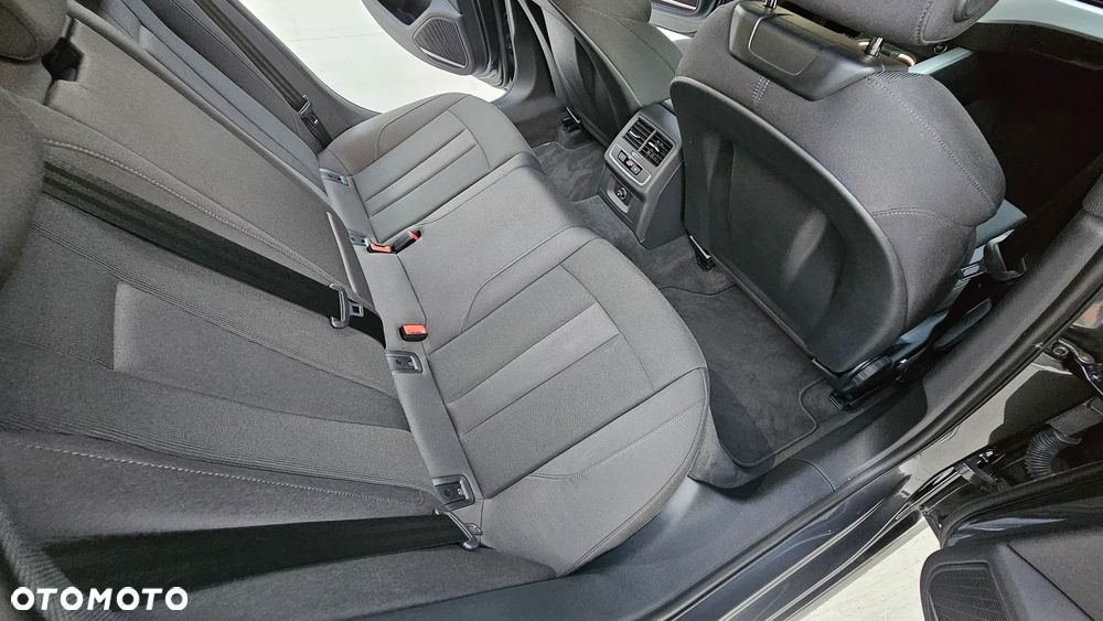 Audi A4 Avant 40 TDI mHEV S Line S tronic - 15