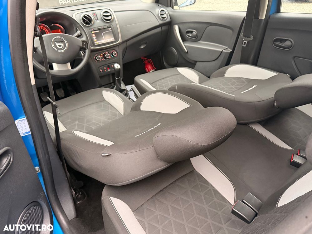 Dacia Sandero Stepway TCe 90 (S&S) Celebration - 8