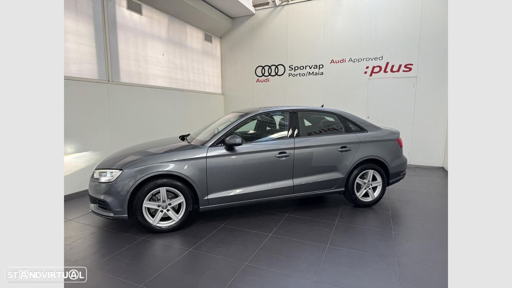 Audi A3 Limousine 1.6 TDI Design - 4