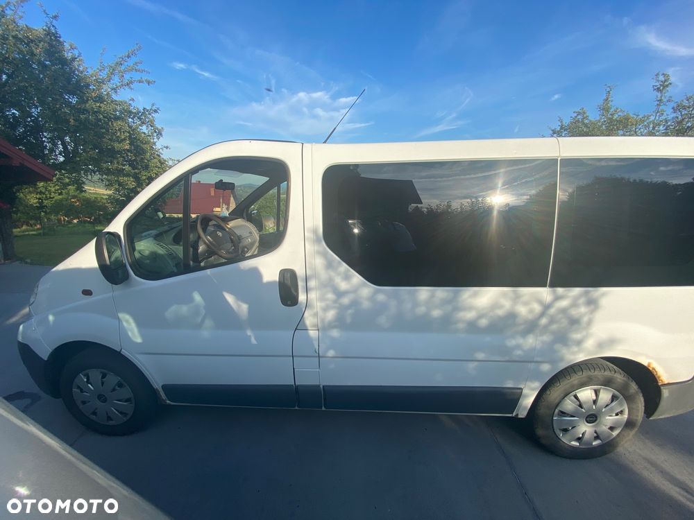 Opel Vivaro - 13