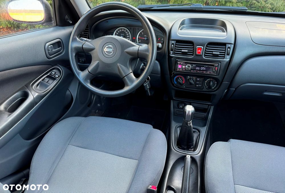 Nissan Almera 1.5 dCi acenta PLUS - 14