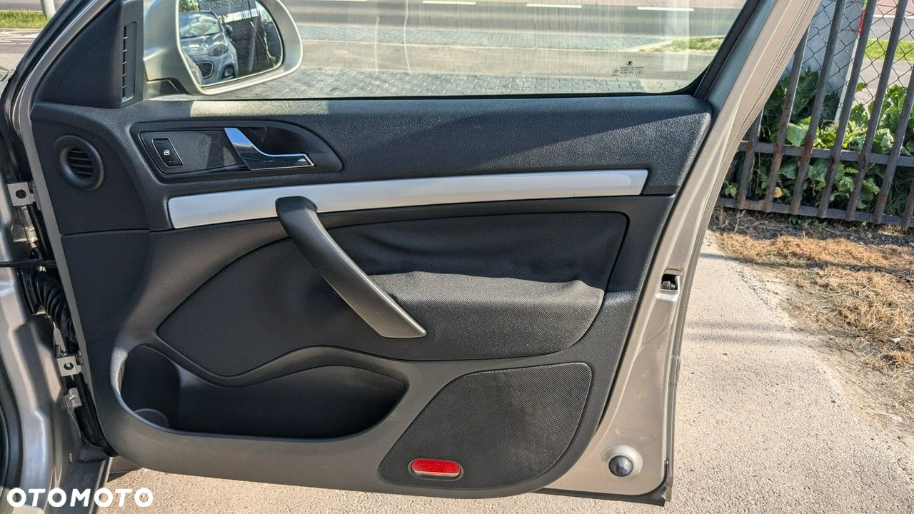Skoda Octavia - 26