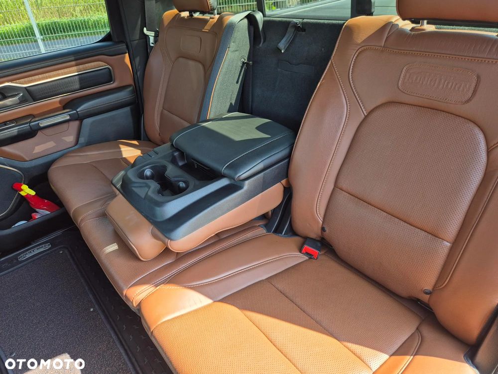Dodge RAM 5.7 4x4 - 18