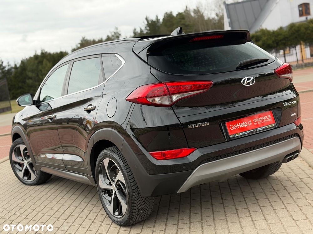Hyundai Tucson 2.0 CRDI 4WD Automatik Premium - 32
