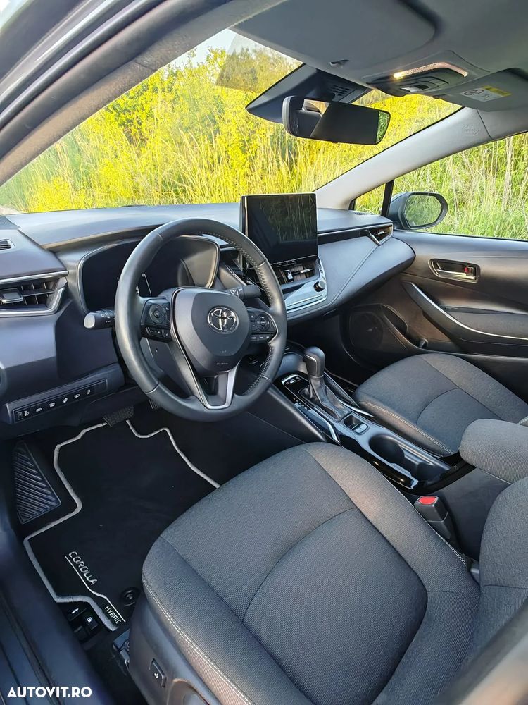 Toyota Corolla - 6