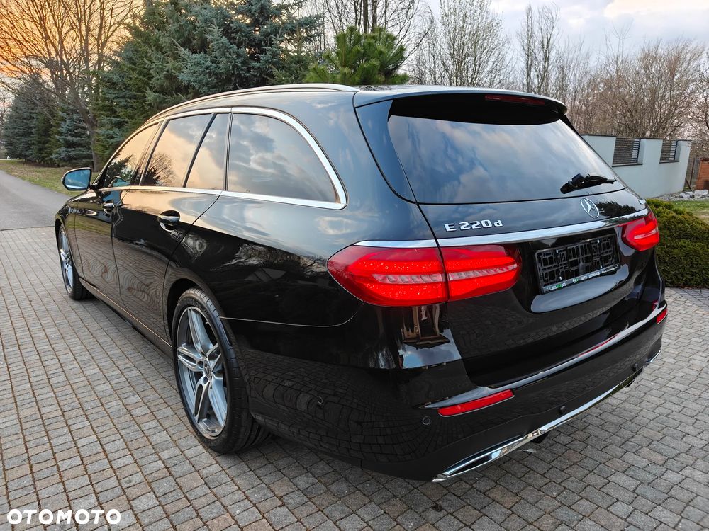 Mercedes-Benz Klasa E 220 d 4Matic 9G-TRONIC AMG Line - 21