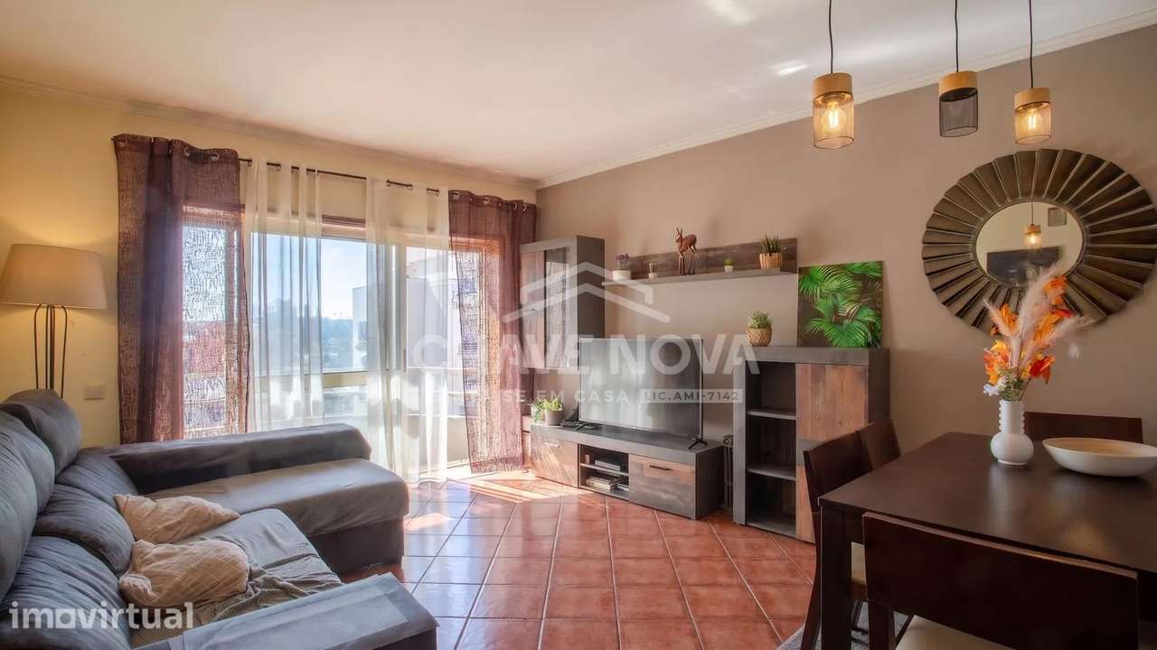 T2+1 no centro da Cidade de Gaia com varanda e garagem - Grande imagem: 4/29