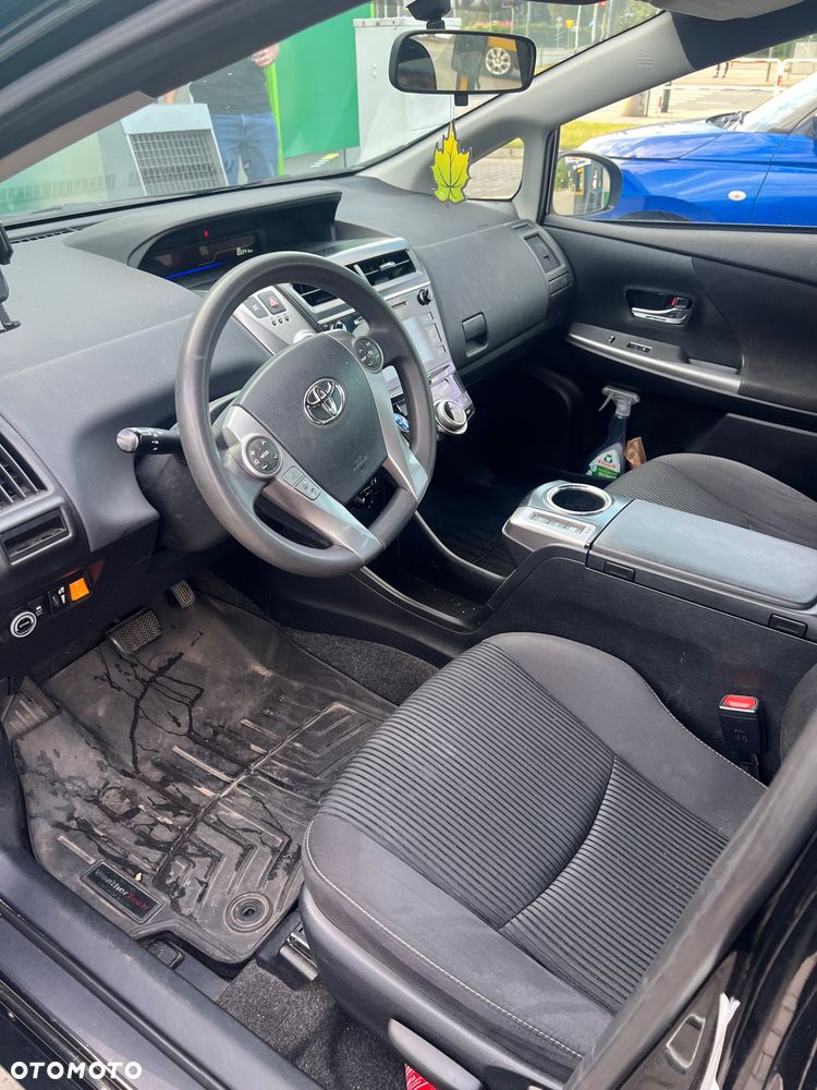 Toyota Prius 1.8 HSD Active - 9