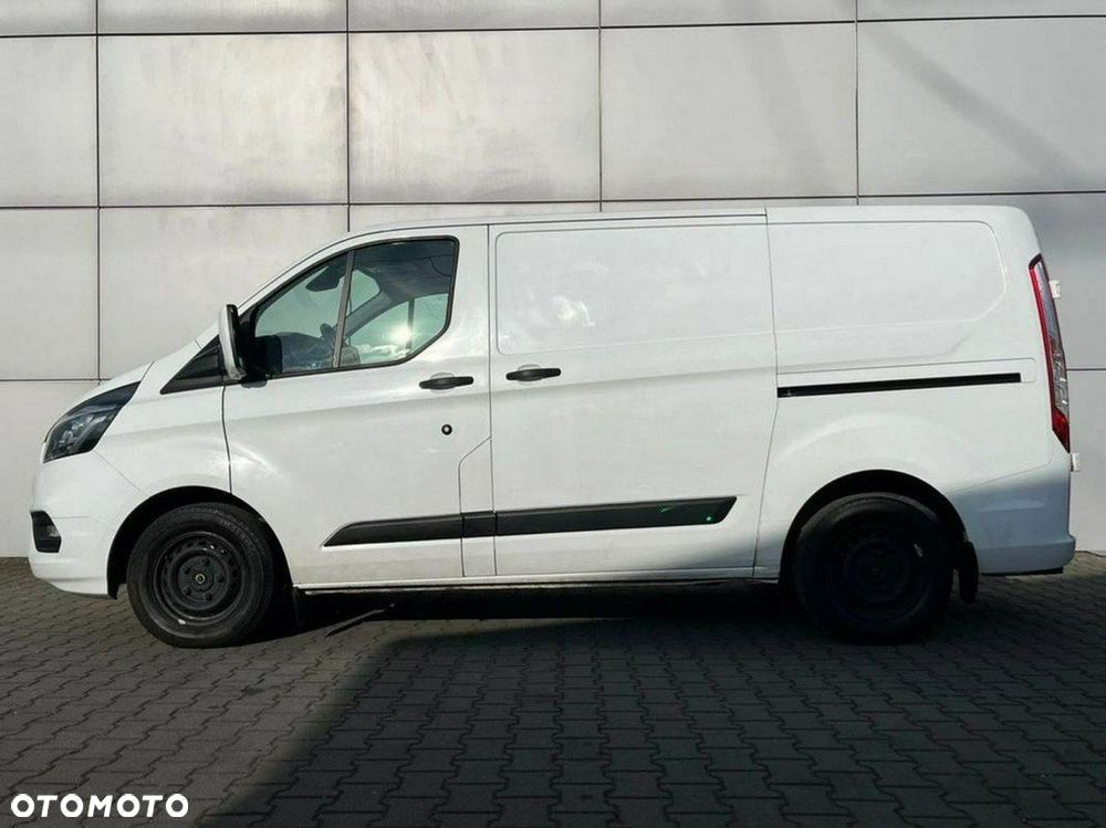 Ford Transit Custom - 8