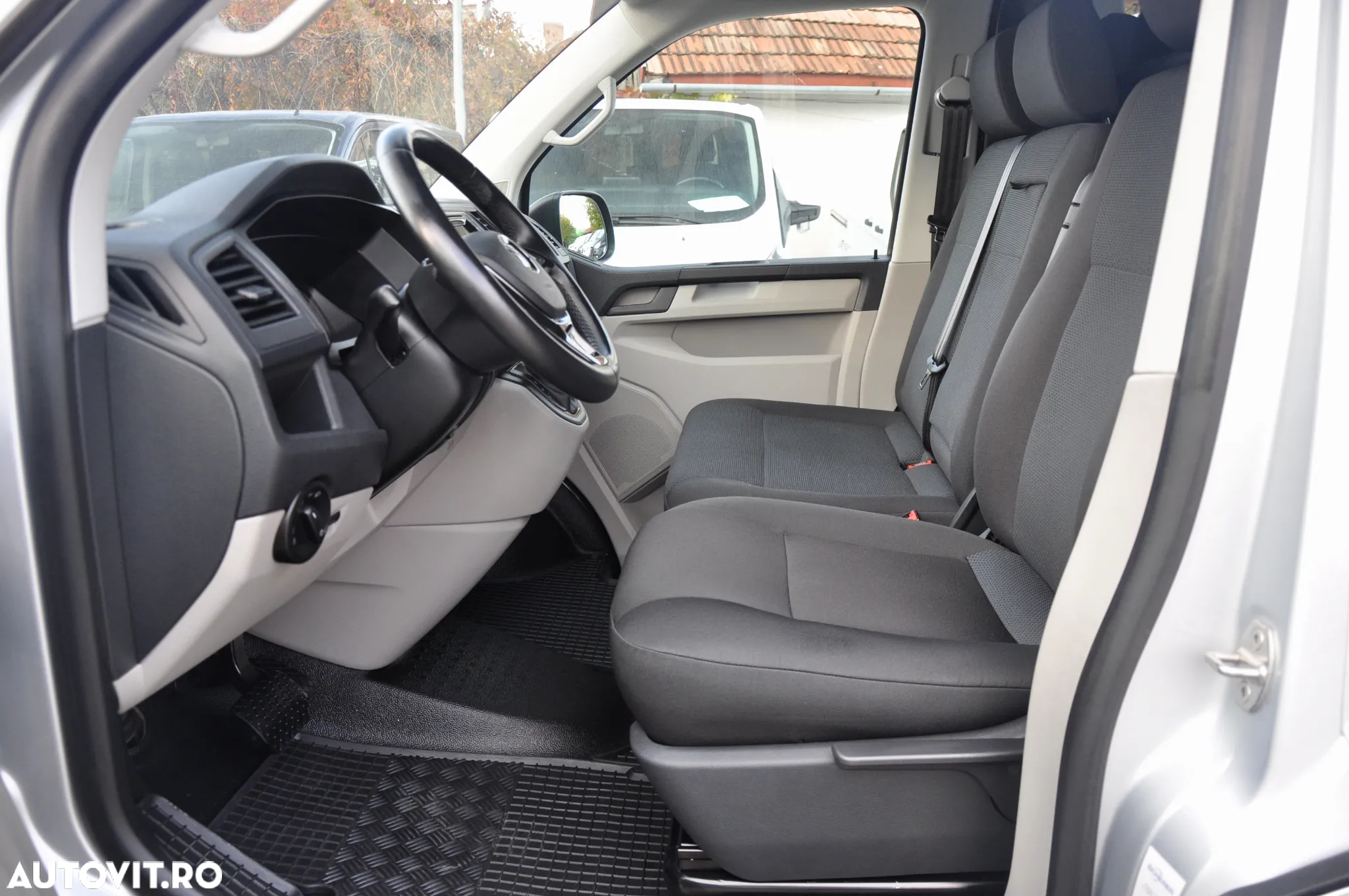 Volkswagen Transporter T6 L2H1 Van Aut. - 15