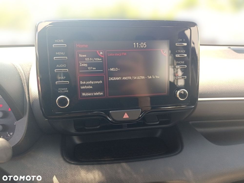 Toyota Yaris 1.5 Comfort CVT - 23
