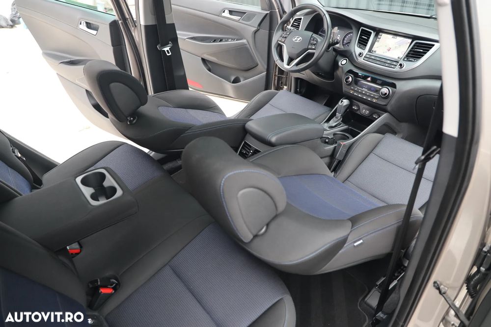 Hyundai Tucson 2.0 CRDI 4WD Automatik Premium - 7