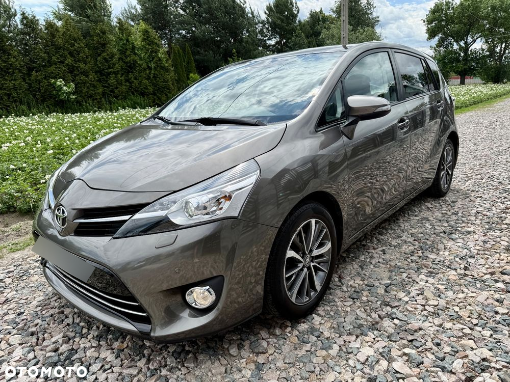 Toyota Verso 1.8 Prestige MS EU6 - 6
