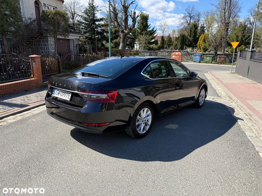 Skoda Superb 2.0 TDI Style DSG - 5